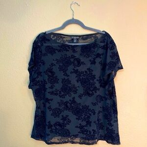 PrettyLittleThing Plus Size Black Mesh Fitted T-Shirt - Never Wor - Size[24]